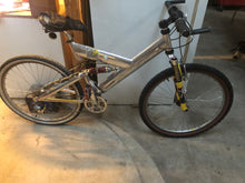 Load image into Gallery viewer, Gary Fisher Bike